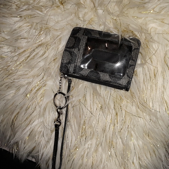 Coach black and grey authentic leather coin purse/wristlet - Picture 7 of 9
